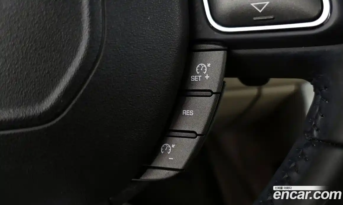 Land Rover Range-Rover Evoque 2017 2.0 гидро в Москве № 1547694, фото 16