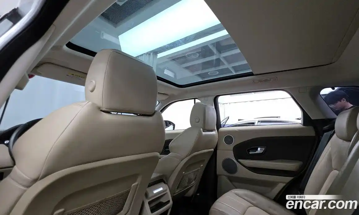 Land Rover Range-Rover Evoque 2017 2.0 гидро в Москве № 1547694, фото 19