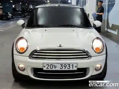 Mini Cooper Convertible 2011 1.6 гидро в Москве № 1548523, миниатюра 2