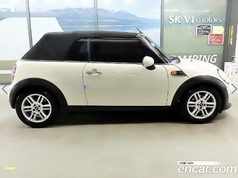 Mini Cooper Convertible 2011 1.6 гидро в Москве № 1548523, фото 3