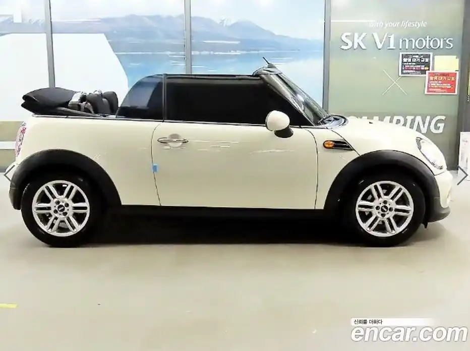 Mini Cooper Convertible 2011 1.6 гидро в Москве № 1548523, фото 8
