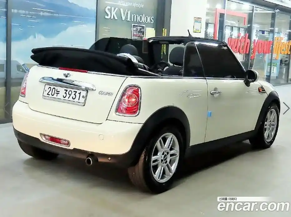 Mini Cooper Convertible 2011 1.6 гидро в Москве № 1548523, фото 9