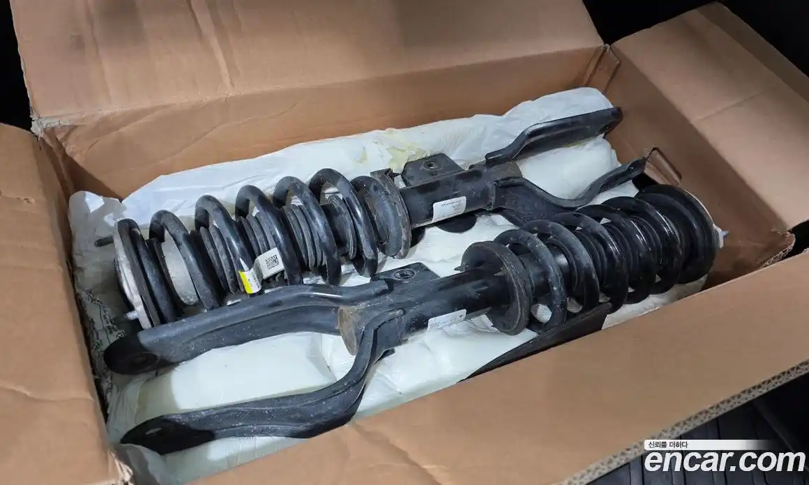 Tesla Model Y 2022 0.2 гидро в Москве № 1548634, фото 19