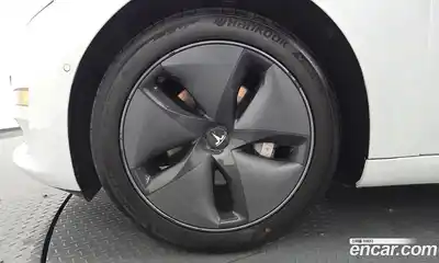 Tesla Model 3 2020 0.2 гидро в Москве № 1548666, миниатюра 4