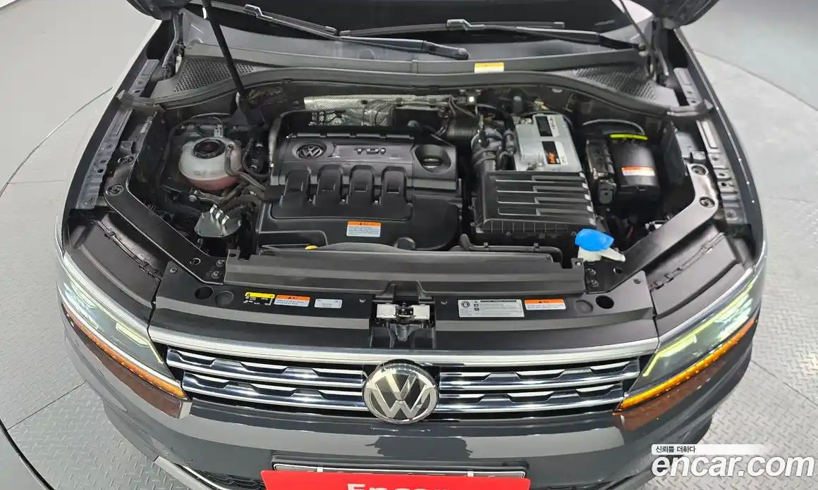 Volkswagen Tiguan 2018 2.0 гидро в Москве № 1549176, фото 6