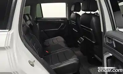 Volkswagen Tiguan 2020 2.0 гидро в Москве № 1549186, миниатюра 12