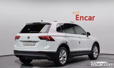 Volkswagen Tiguan 2020 2.0 гидро в Москве № 1549186, миниатюра 2