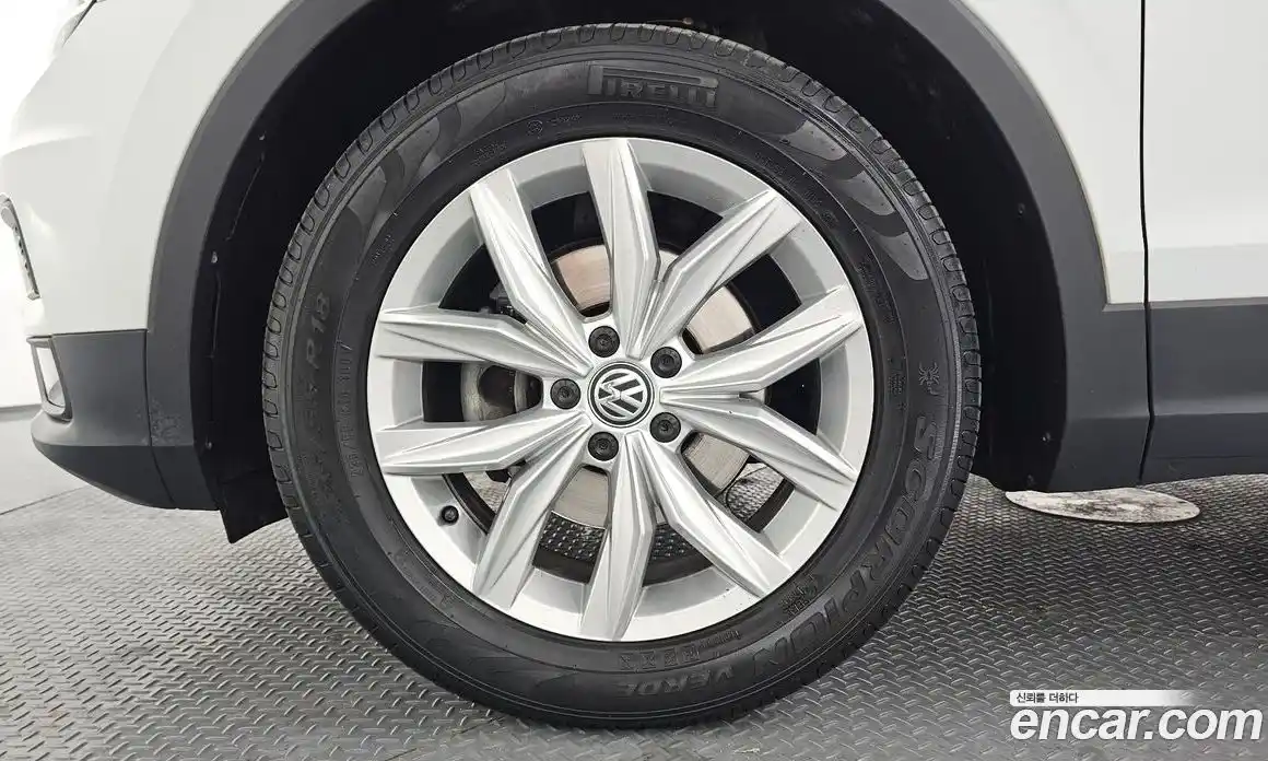 Volkswagen Tiguan 2020 2.0 гидро в Москве № 1549186, фото 5