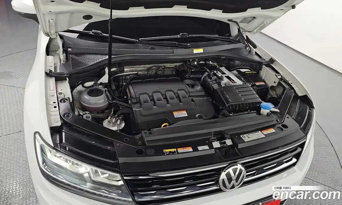 Volkswagen Tiguan 2020 2.0 гидро в Москве № 1549186, фото 6