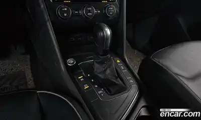 Volkswagen Tiguan 2020 2.0 гидро в Москве № 1549186, миниатюра 9