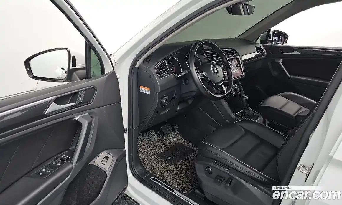 Volkswagen Tiguan 2020 2.0 гидро в Москве № 1549186, фото 10