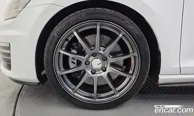 Volkswagen Golf 2014 2.0 гидро в Москве № 1549346, миниатюра 5