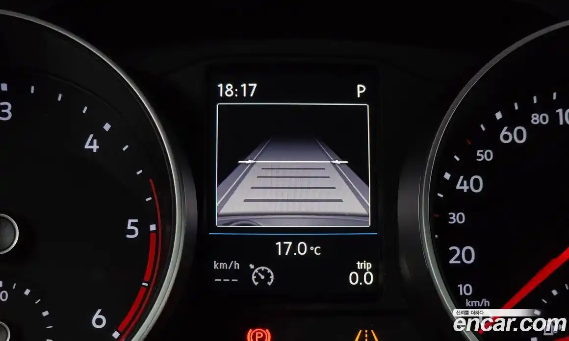 Volkswagen Tiguan 2018 2.0 гидро в Москве № 1549404, фото 17