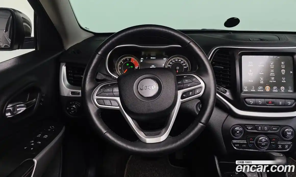Jeep Cherokee 2017 2.2 гидро в Москве № 1549946, фото 13