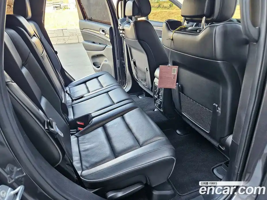 Jeep Cherokee 2019 3.0 гидро в Москве № 1550000, фото 12