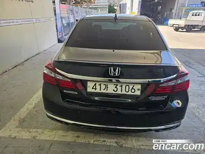 Honda Accord 2017 2.0 гидро в Москве № 1550335, миниатюра 4