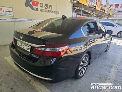 Honda Accord 2017 2.0 гидро в Москве № 1550335, миниатюра 5