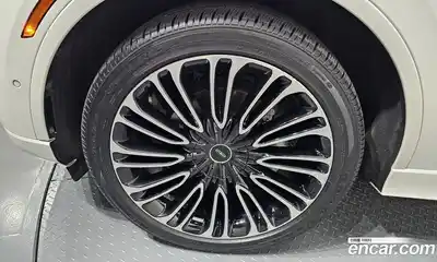 Lincoln Aviator 2023 3.0 гидро в Москве № 1550732, миниатюра 5