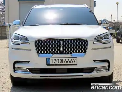 Lincoln Aviator, 2020