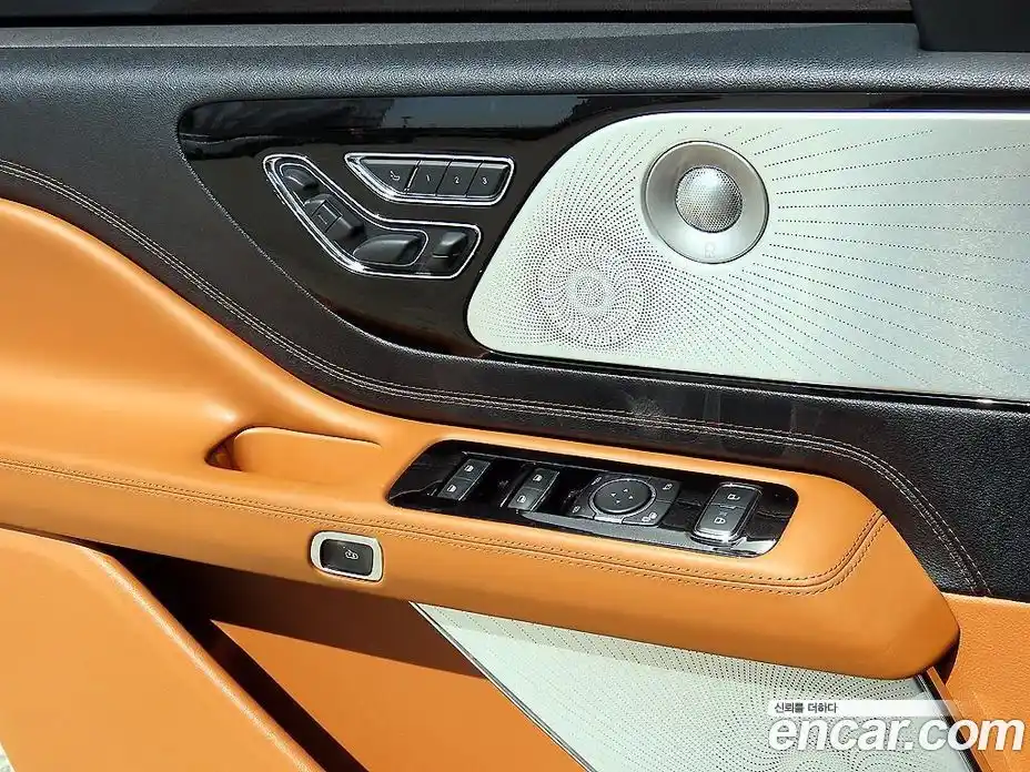 Lincoln Aviator 2020 3.0 гидро в Москве № 1550793, фото 12