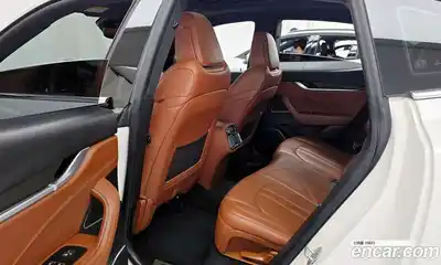 Maserati Levante 2017 3.0 гидро в Москве № 1550870, миниатюра 12