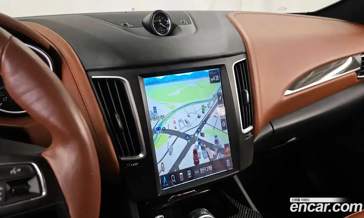 Maserati Levante 2017 3.0 гидро в Москве № 1550870, фото 17