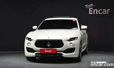 Maserati Levante 2017 3.0 гидро в Москве № 1550870, миниатюра 3