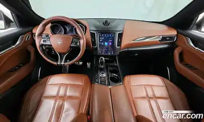 Maserati Levante 2017 3.0 гидро в Москве № 1550870, миниатюра 7