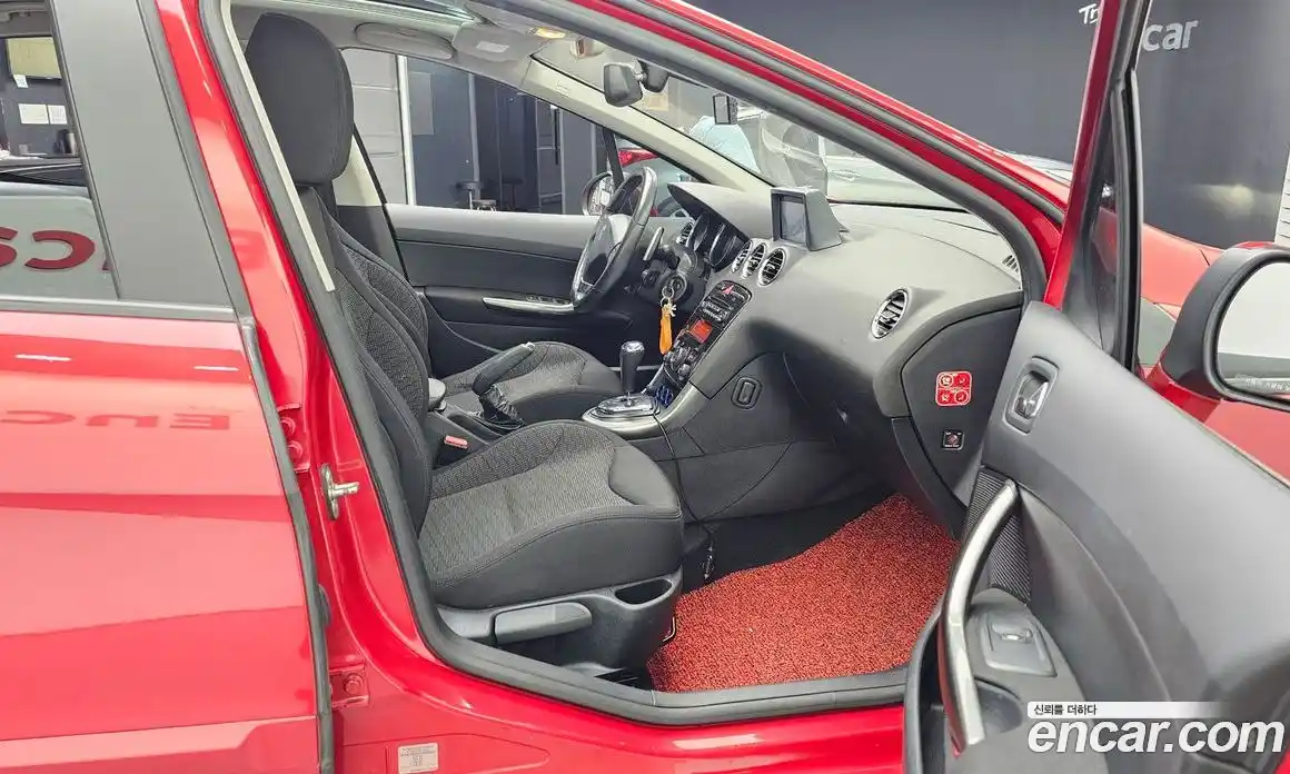 Peugeot 308 2012 1.6 гидро в Москве № 1551154, фото 11