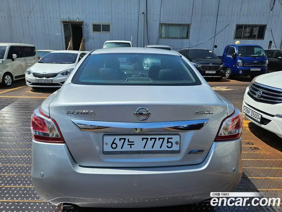 Nissan Altima 2013 2.5 гидро в Москве № 1551310, фото 5