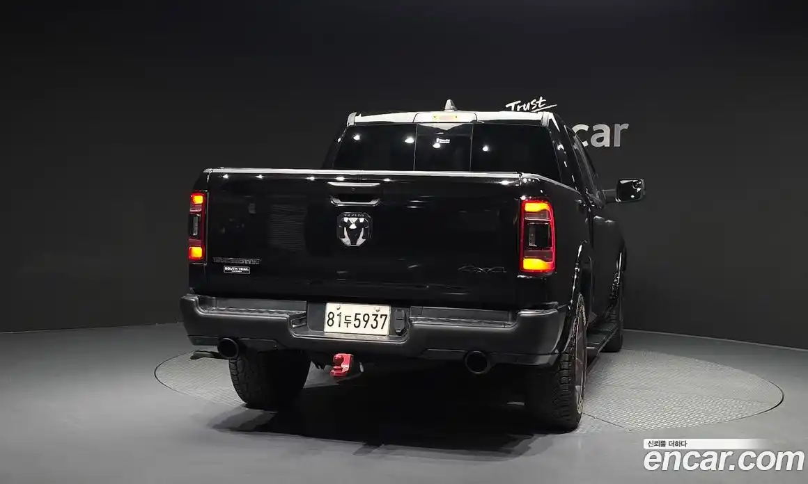 Dodge Ram Pick Up 2020 5.7 гидро в Москве № 1551639, фото 4