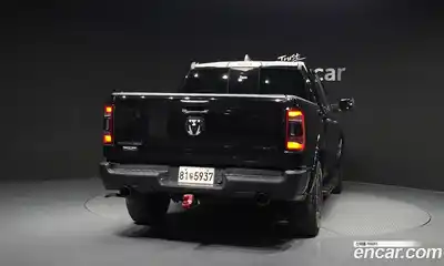 Dodge Ram Pick Up 2020 5.7 гидро в Москве № 1551639, миниатюра 4