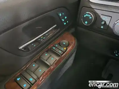 Chevrolet Surburban 2013 5.3 гидро в Москве № 1551678, миниатюра 11