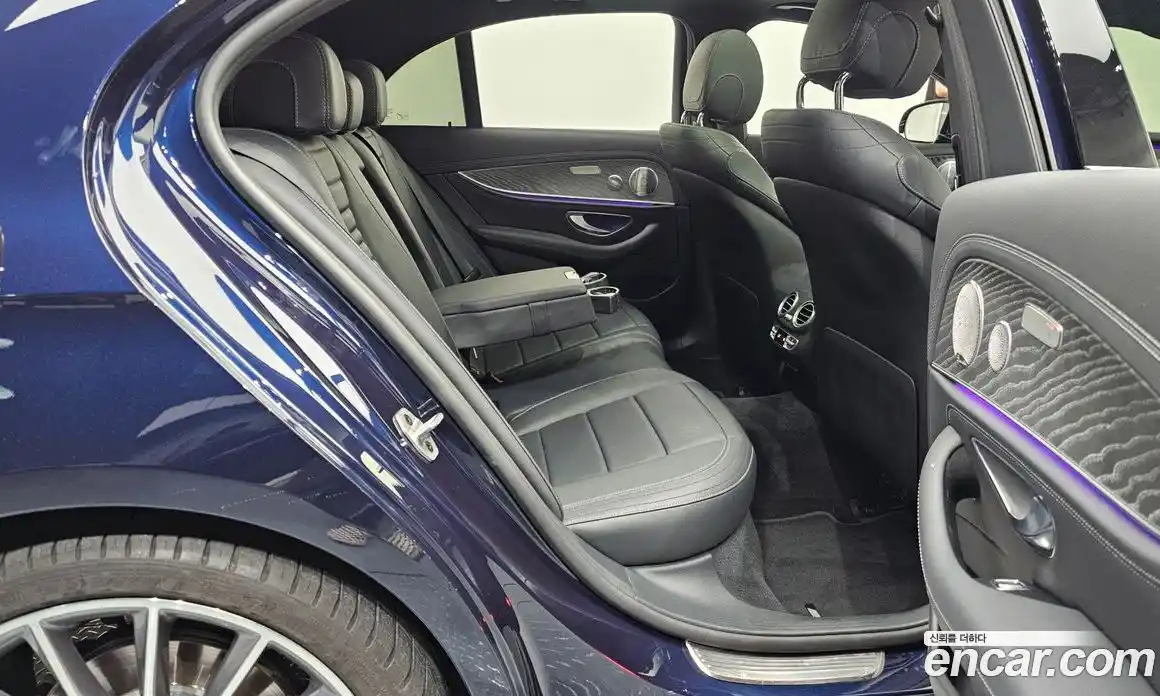 Mercedes-Benz E-Class 2020 2.0 гидро, фото 12
