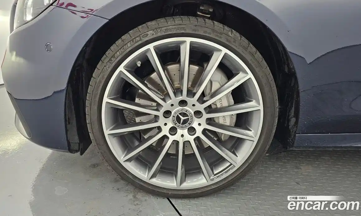 Mercedes-Benz E-Class 2020 2.0 гидро, фото 5