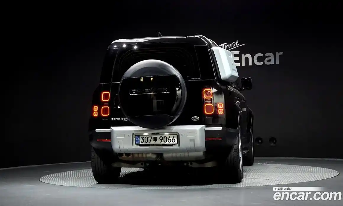 Land Rover Defender 2021 3.0 гидро в Москве № 166688, фото 4