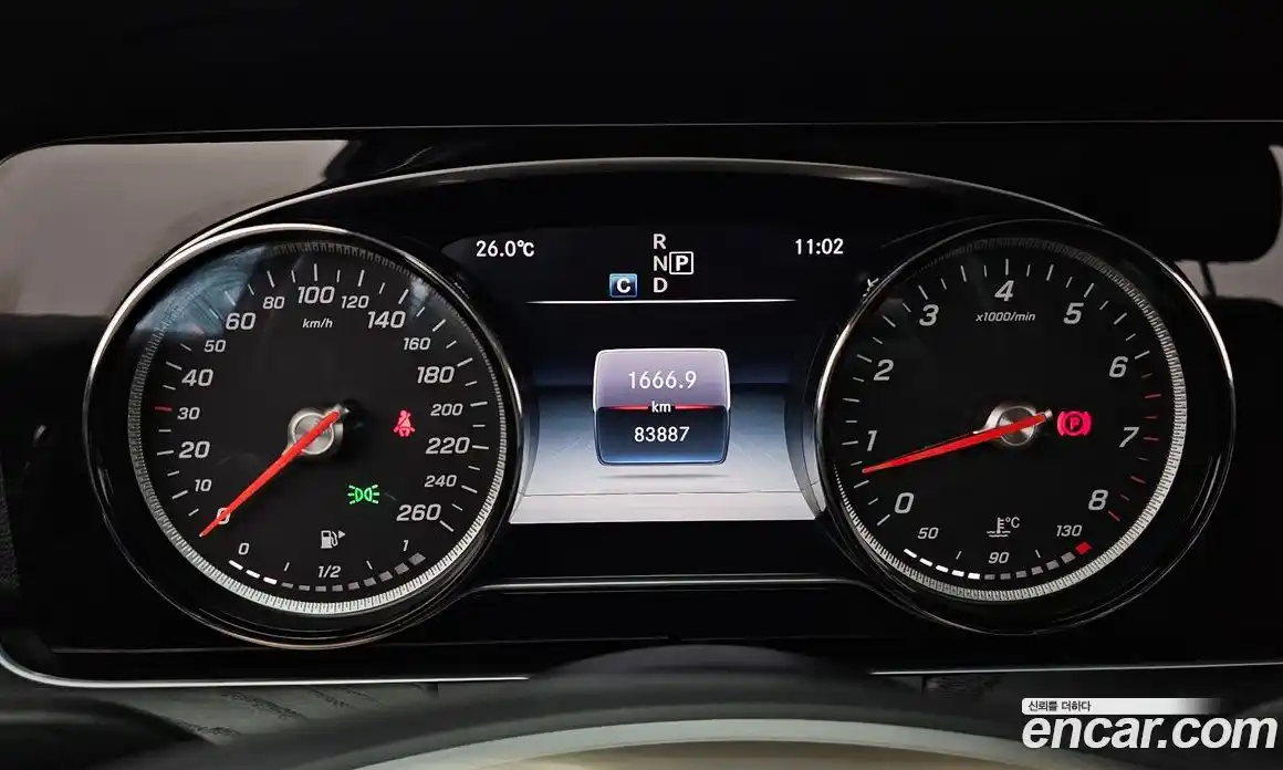 Mercedes-Benz E-Class 2017 2.0 гидро в Москве № 195179, фото 8