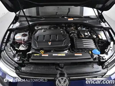 Volkswagen Golf 2022 2.0 гидро в Москве № 199195, миниатюра 6