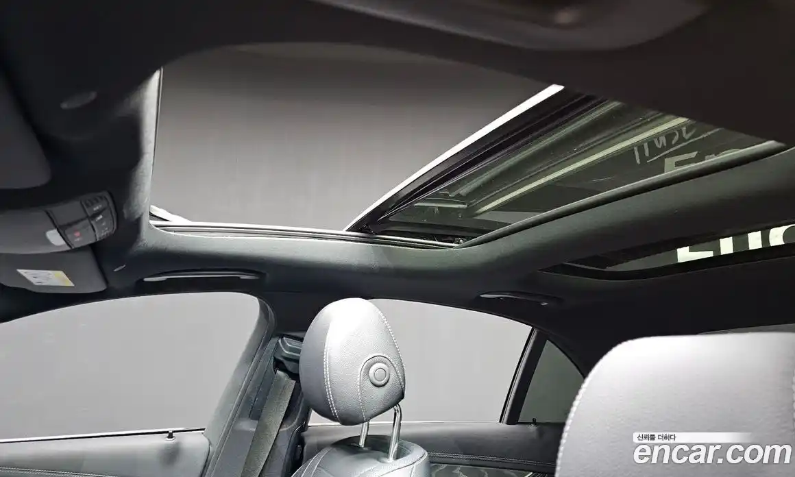 Mercedes-Benz E-Class 2022 2.0 гидро, фото 19