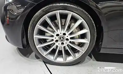 Mercedes-Benz E-Class 2022 2.0 гидро, миниатюра 5