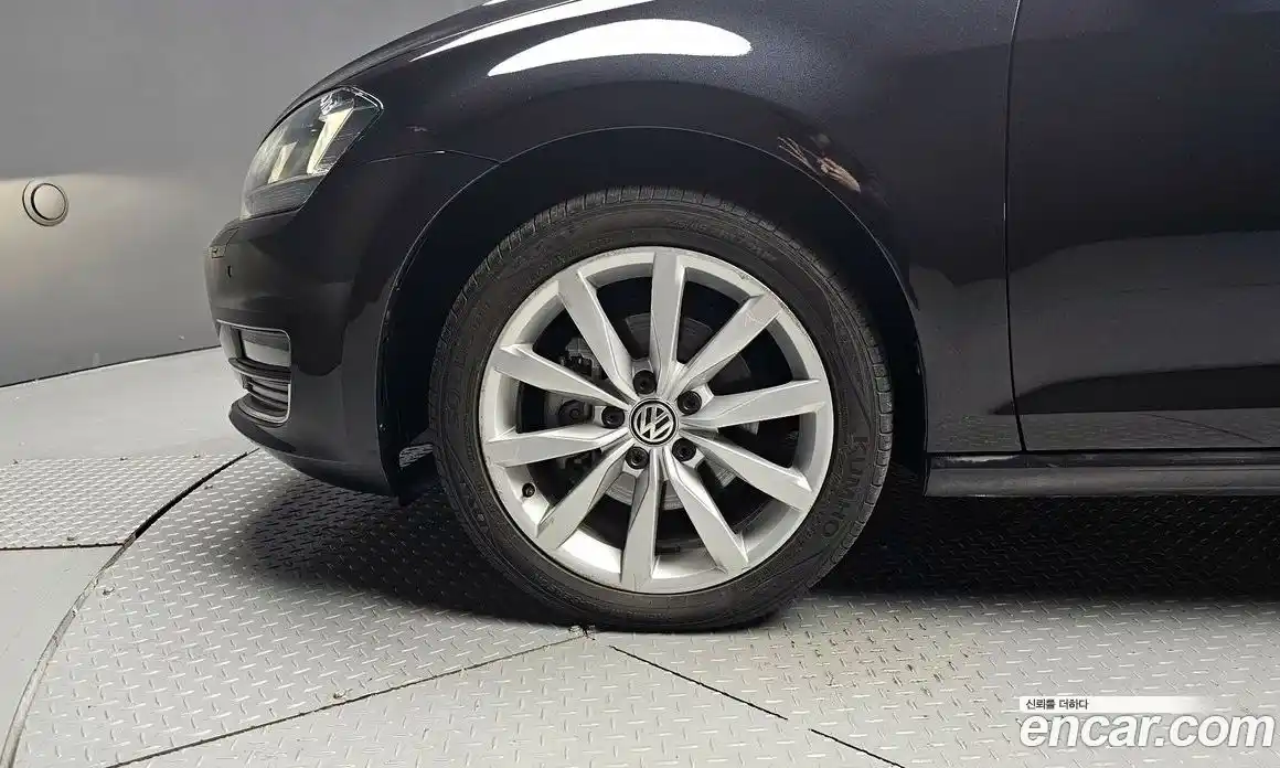 Volkswagen Golf 2015 2.0 гидро в Москве № 224042, фото 5