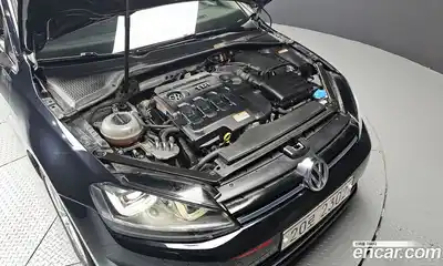 Volkswagen Golf 2015 2.0 гидро в Москве № 224042, миниатюра 6