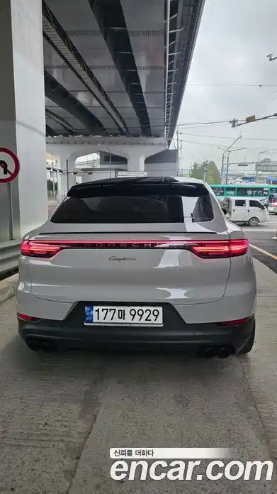 Porsche Cayenne 2023 3.0 гидро в Москве № 231073, фото 17
