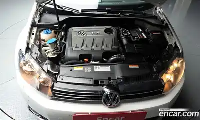 Volkswagen Golf 2010 2.0 гидро в Москве № 232178, миниатюра 6