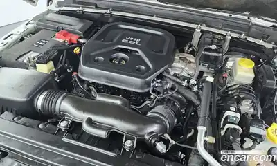 Jeep Wrangler 2018 2.0 гидро в Москве № 232741, миниатюра 6