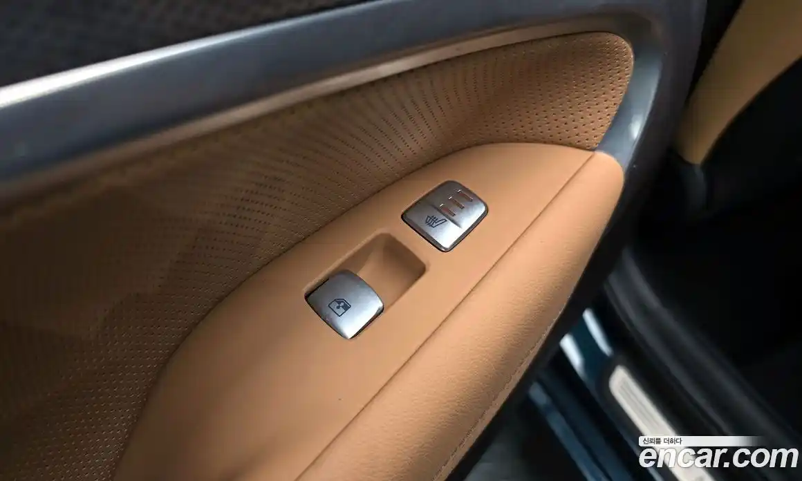 Genesis G70 2022 2.0 гидро в Москве № 24373, фото 19