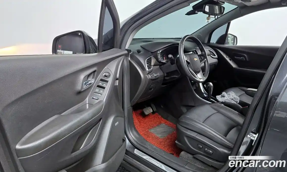 Chevrolet Trax 2017 1.6 гидро в Москве № 40084, фото 11