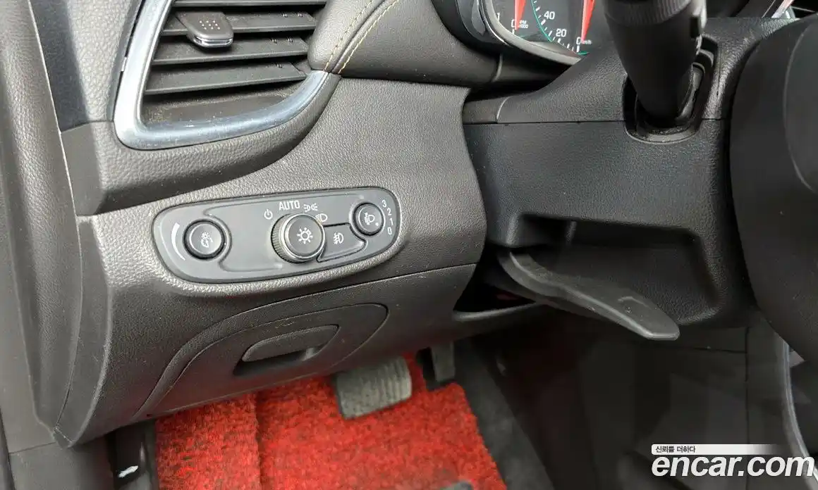 Chevrolet Trax 2017 1.6 гидро в Москве № 40084, фото 16