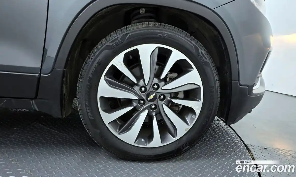 Chevrolet Trax 2017 1.6 гидро в Москве № 40084, фото 5