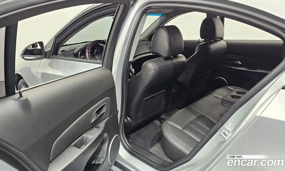 Chevrolet Cruze 2014 1.8 гидро в Москве № 41608, фото 11